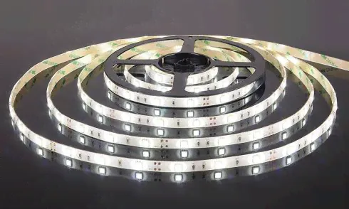 Светодиодная лента Elektrostandard 5050/30 LED 7.2W IP65 [белая подложка] белый свет